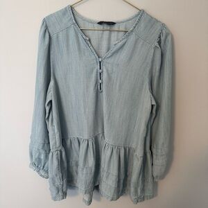 AMERICAN EAGLE Women's Tiered Top Shirt Light Denim Blue Size MEDIUM